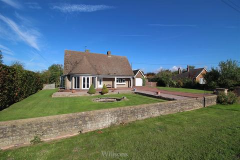 Main Road, Wrangle, Boston 3 bed detached bungalow for sale