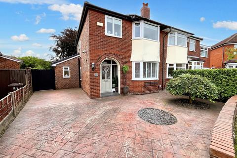 Swinton Crescent, Bury, BL9 3 bed semi
