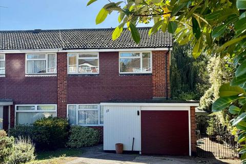 Eastwood SS9 3 bed semi