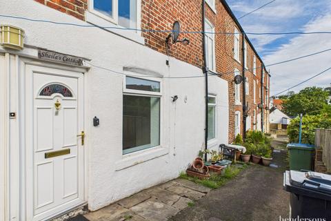 Whitby YO21 1 bed apartment for sale