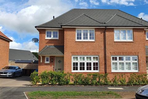 Starflower Way, Mickleover, Derby 3 bed semi