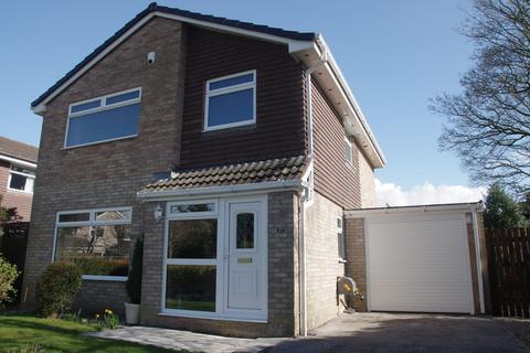 Willaston, Neston CH64 4 bed detached house for sale