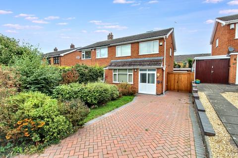 Attfield Drive, Leicester LE8 3 bed semi