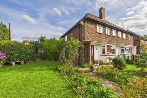 Allnatt Avenue, Winnersh, Wokingham... 3 bed semi