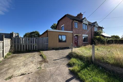 Balmer Crescent, Welshampton 3 bed semi