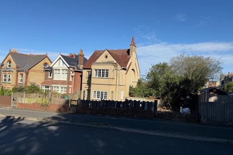 67 Victoria Grove, East Cowes, Isle... 4 bed detached house for sale