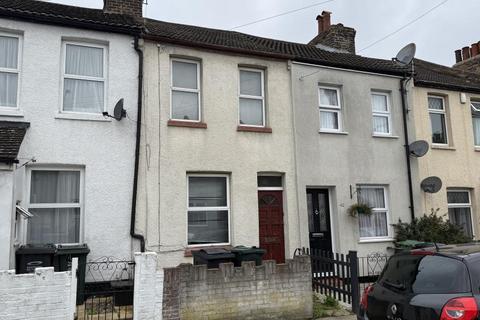44 Howard Road, Dartford, Kent 3 bed terraced house for sale