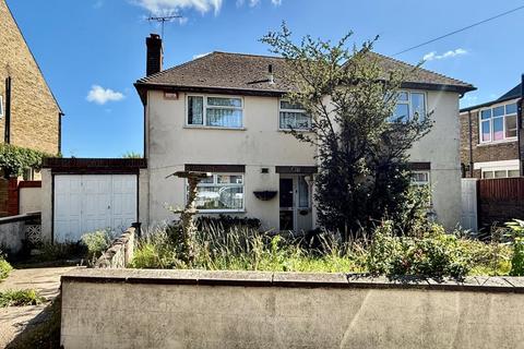 107 Newington Road, Ramsgate, Kent 3 bed detached house for sale