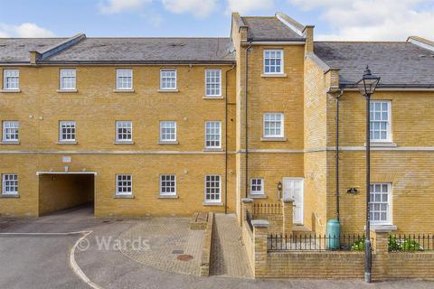 Coventry Gardens, Deal, Kent 1 bed ground floor flat for sale