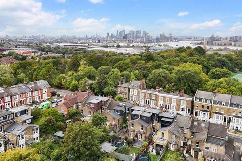 Woodland Terrace, Charlton 5 bed terraced house for sale