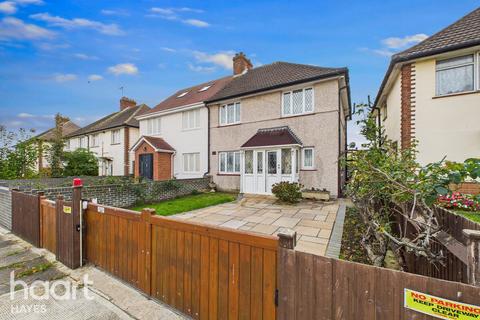 Lime Grove, Hayes 3 bed semi