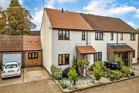 Kilnfield, Ongar, CM5 3 bed end of terrace house for sale