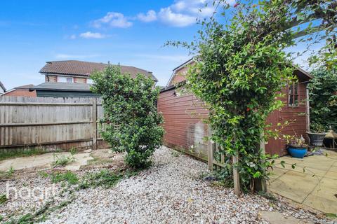 Manor House Drive, Ashford 3 bed detached house for sale