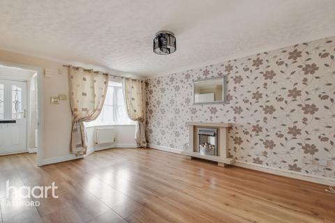 Manor House Drive, Ashford 3 bed detached house for sale