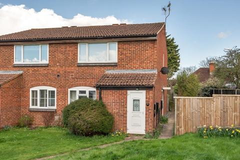 Thame,  Oxfordshire,  OX9 1 bed maisonette for sale