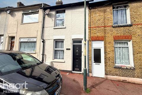 Castle Road, Chatham 2 bed terraced house for sale
