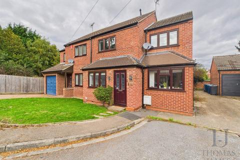 Samson Court, Ruddington, Nottingham 3 bed semi