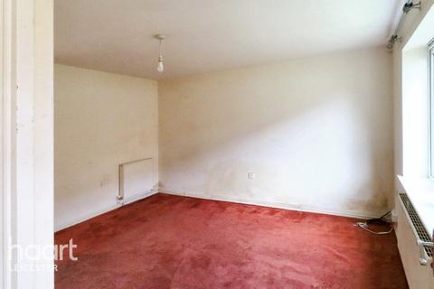 Bestwood Close, Leicester 3 bed end of terrace house for sale