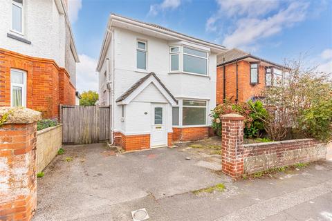 Mayfield Road, Bournemouth BH9 3 bed detached house for sale