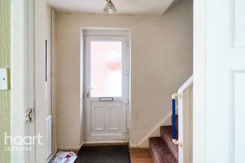 Davenport Road, Leicester 3 bed end of terrace house for sale