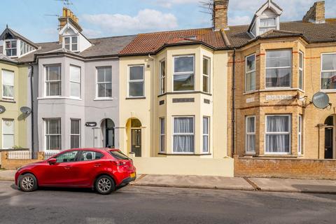 Cleveland Road, Lowestoft 5 bed terraced house for sale