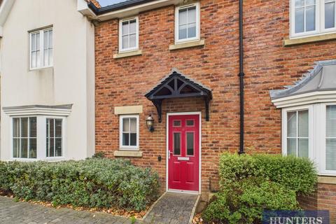Perran Court, Moor Road, Filey 2 bed terraced house for sale