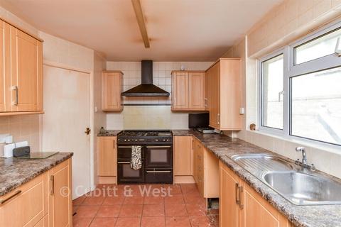 Balsdean Road, Woodingdean, Brighton... 2 bed semi