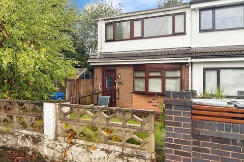 Suffolk Grove, Leigh 3 bed semi