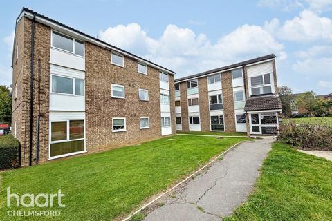 Foxglove Way, Chelmsford 2 bed apartment for sale