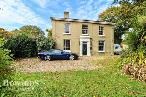 Rollesby Road, Martham 4 bed detached house for sale