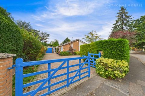 Drury Lane, Huntingdon PE28 3 bed bungalow for sale