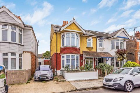 Thurbern Road, Portsmouth PO2 5 bed semi