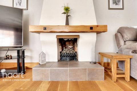 Flegg Green, Wereham 4 bed detached house for sale