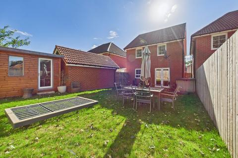 Nalton Drive, Driffield, YO25 5GE 4 bed detached house for sale
