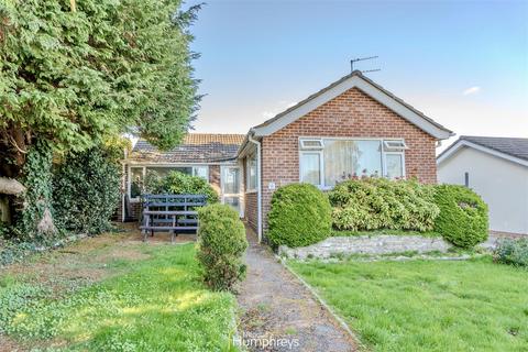 DE MONTFORT ROAD MERLEY WIMBORNE 2 bed detached bungalow for sale