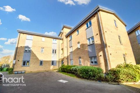 Old Towcester Road, Northampton 2 bed apartment for sale