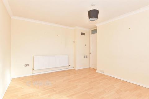 Chatham Grove, Chatham, Kent 1 bed flat for sale