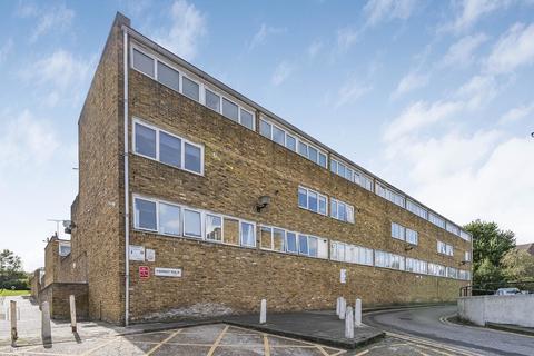 Hannay Walk, London, SW16 2 bed apartment for sale