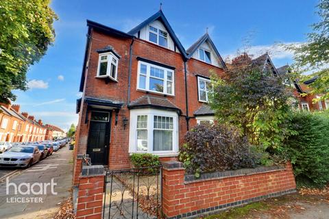 Victoria Park Road, Leicester 6 bed end of terrace house for sale