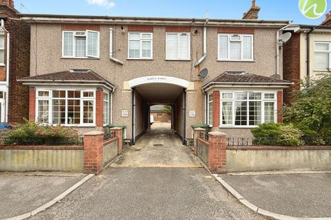 Butts Road, Stanford