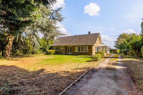 Crackholt Lane, Old Leake, Boston... 2 bed detached bungalow for sale