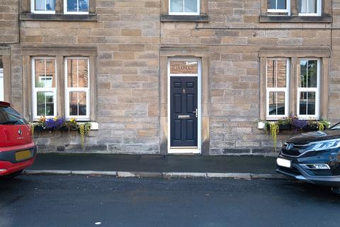 Gala Terrace, Galashiels TD1 2 bed flat for sale