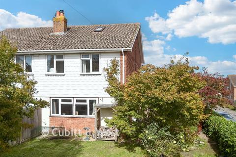 Streele View, Uckfield, East Sussex 3 bed semi