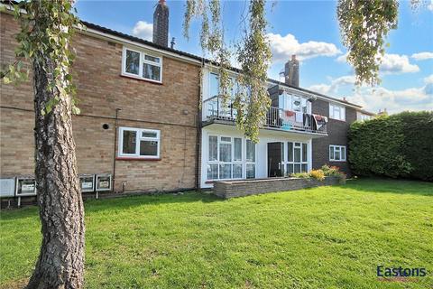St. Leonards Road, Surrey KT18 1 bed flat for sale