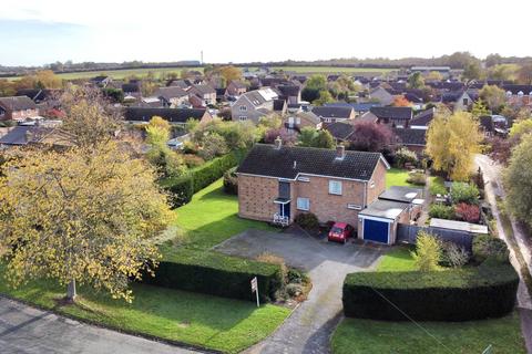 High Street, Mepal, Ely, Cambridgeshire 4 bed detached house for sale