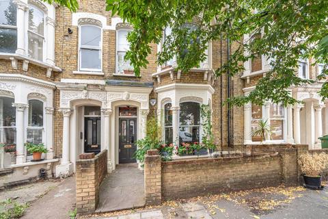 Kellett Road, Brixton, London, SW2 2 bed flat for sale