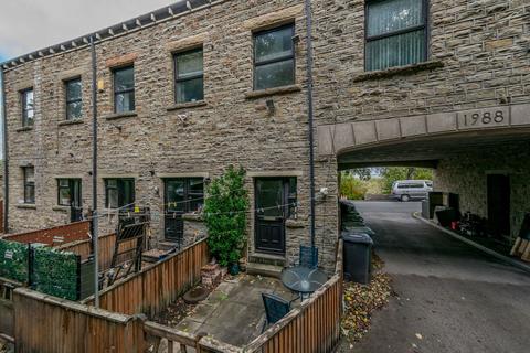 Cuttlehurst, Scissett, Huddersfield, HD8 1 bed apartment for sale