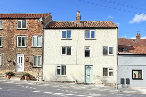 Park Row, Knaresborough 3 bed terraced house for sale