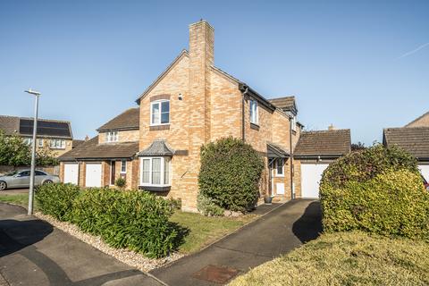 The Bramptons, Shaw, Swindon SN5 3 bed detached house for sale