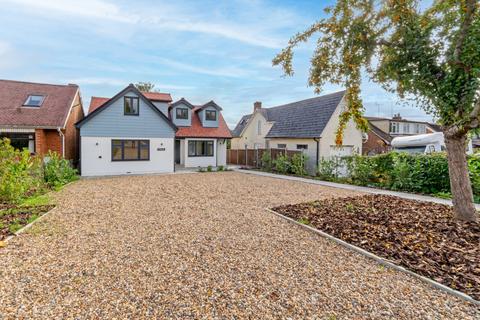 Stortford Road, Saffron Walden CB11 5 bed detached house for sale